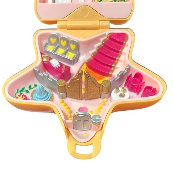 Vintage Polly Pocket Hollywood Star Hotel 1992 Bluebird Complete Compact Playset - Picture 4 of 9